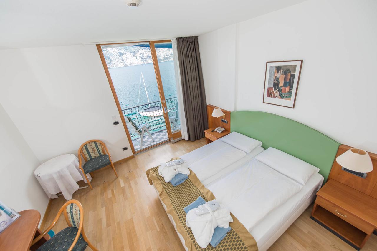 Hotel Venezia مالتشيزينيه المظهر الخارجي الصورة